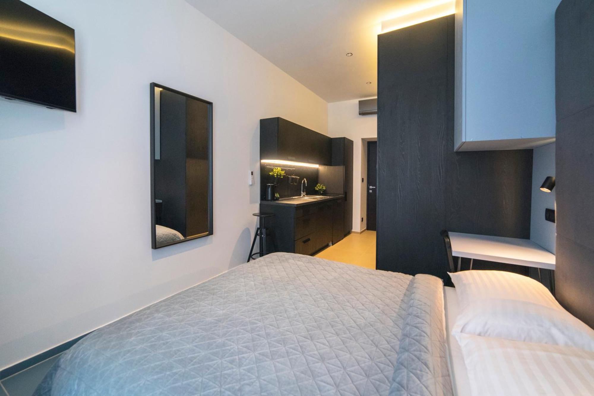 Apartments Bella Mia, 1St Floor 萨格勒布 外观 照片