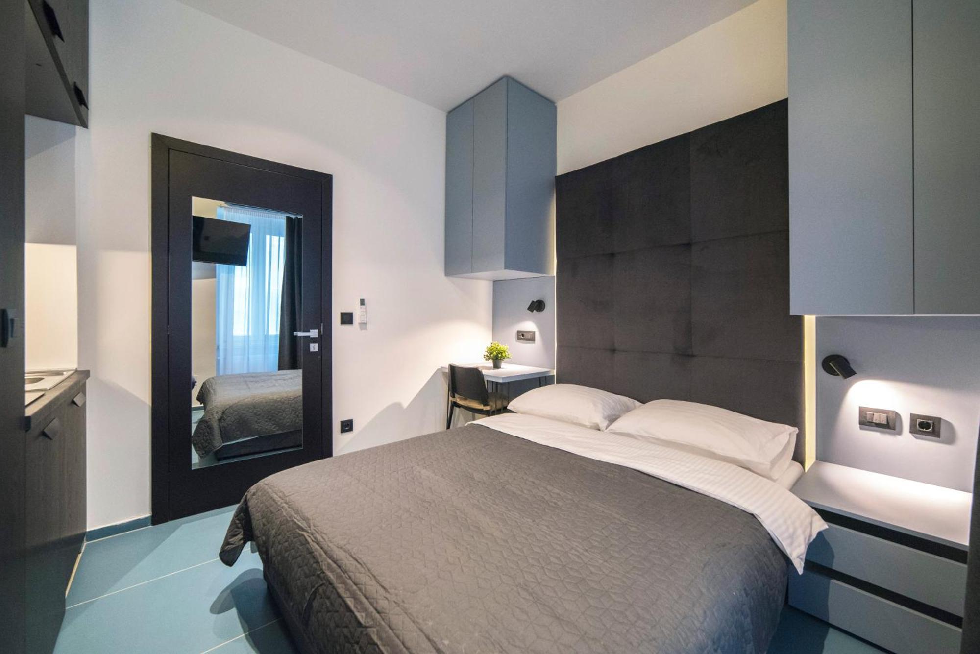 Apartments Bella Mia, 1St Floor 萨格勒布 外观 照片