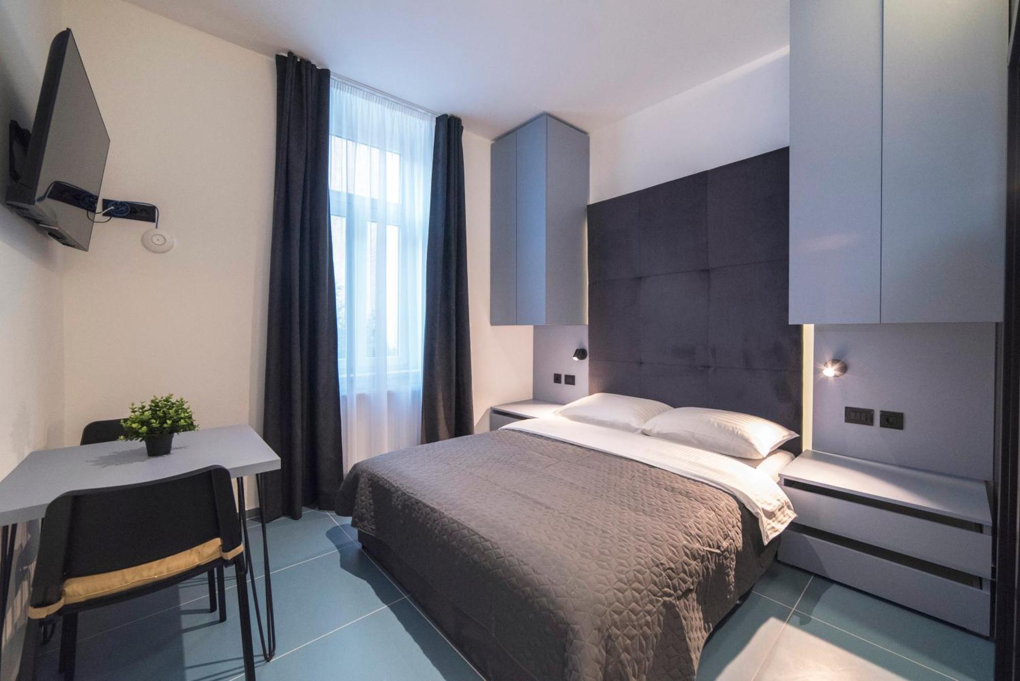 Apartments Bella Mia, 1St Floor 萨格勒布 外观 照片